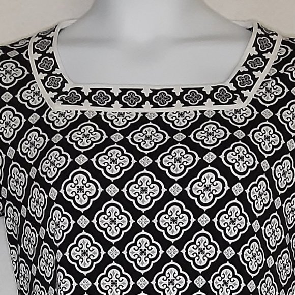 MAGNOLIA GRACE/JERSEY TUNIC/MEDIUM - Picture 3 of 9